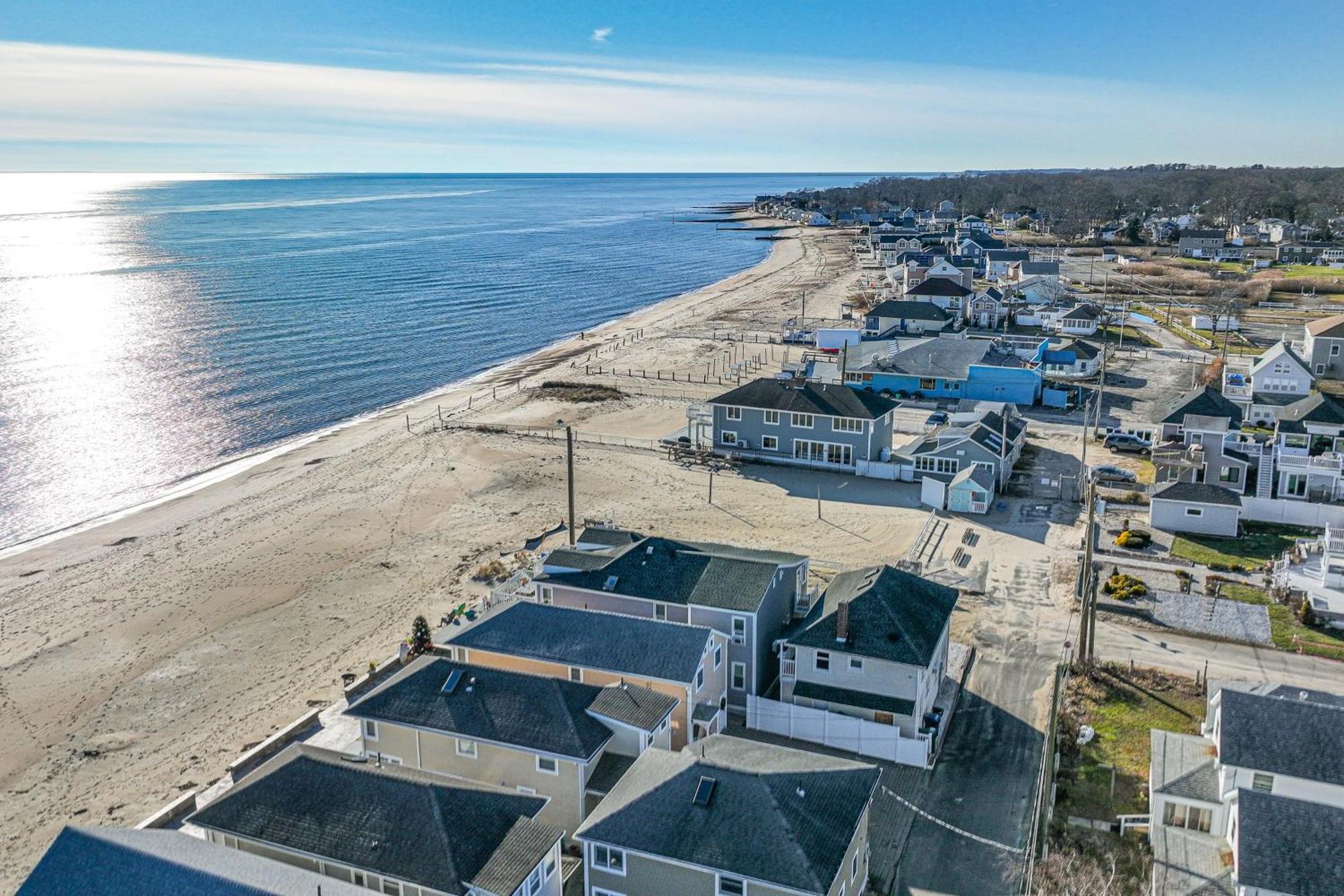 Charming Old Lyme Cottage, Steps To Private Beach! Eksteriør billede