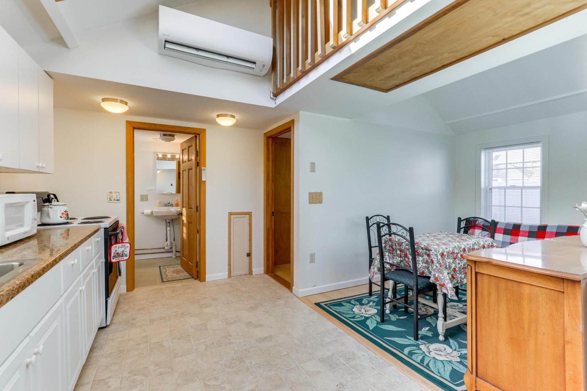 Charming Old Lyme Cottage, Steps To Private Beach! Eksteriør billede